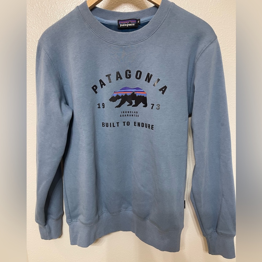 Women’s Blue Patagonia Logo Sweatshirt Size Med
